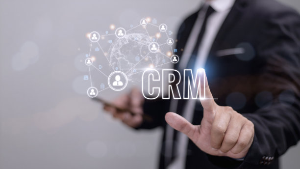CRM客户关系管理为企业销售营销系统的概念，提出了未来图形界面的服务应用，以支持CRM数据库分析。图片下载