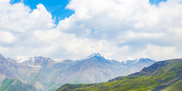 新疆草原自然景观图片下载