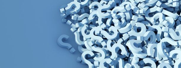 问号堆在蓝色背景，空白空间。3 d图片下载