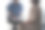 家庭保健护士，与年长成年妇女一起在家进行物理治疗图片下载