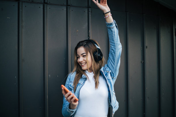 美丽的少女图片下载