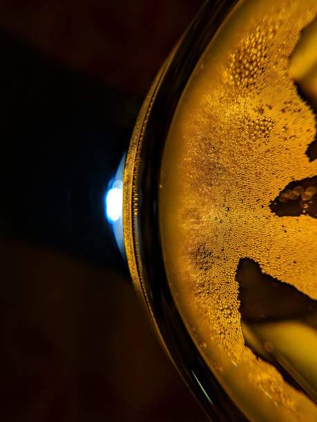 啤酒钻石戒指图片下载