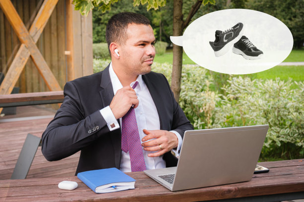 男人在工作结束后思考运动图片下载