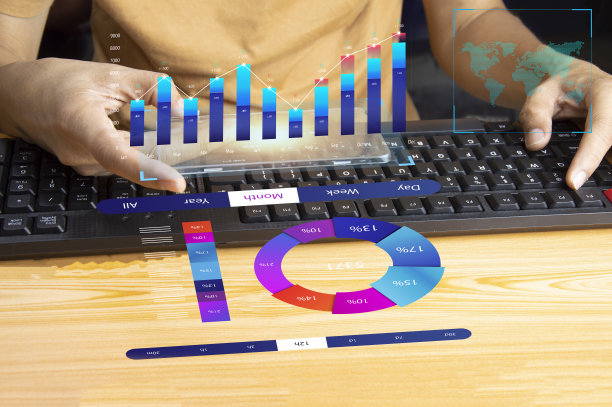 在商业管理中运用技术。图片下载