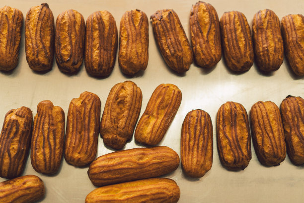 制作泡芙的过程图片下载