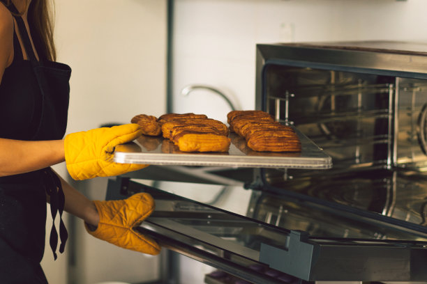 制作泡芙的过程图片下载