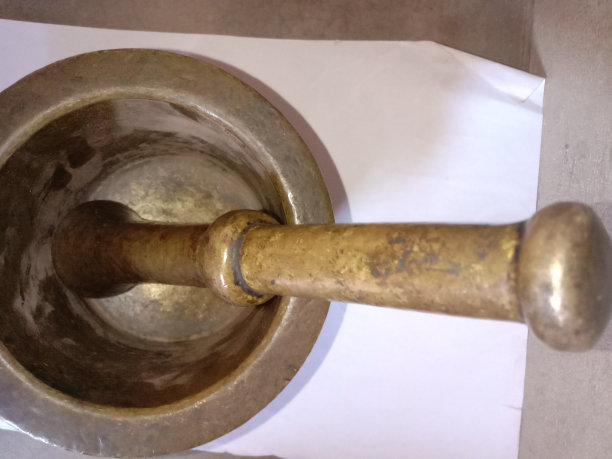 臼和杵——古代陶器图片下载