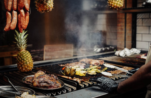 阿根廷牛排店的牛肉块图片下载