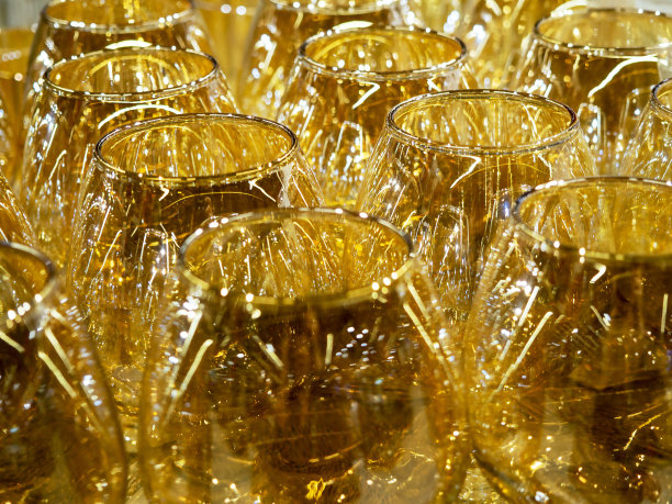 抽象的眼镜背景。图片下载