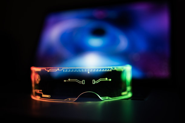 配有智能眼镜的未来VR环境。增强现实游戏概念，未来的生活方式图片下载