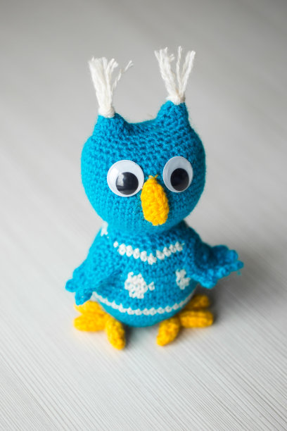 猫头鹰娃娃针织图片下载