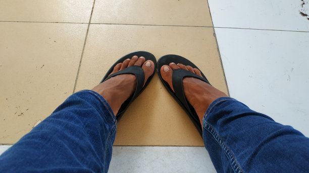 人类的腿图片下载