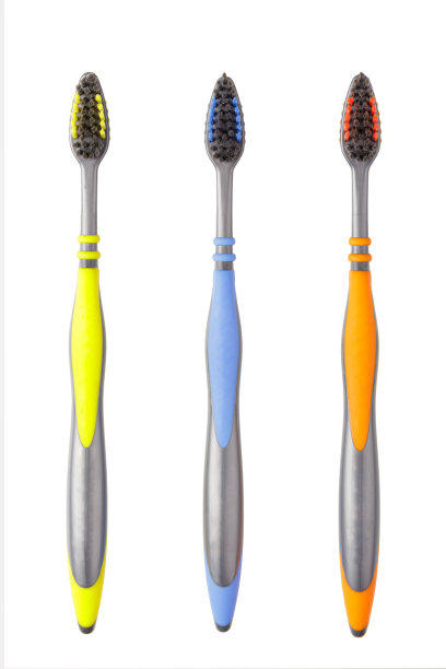 白色背景上孤立的牙刷特写图片下载