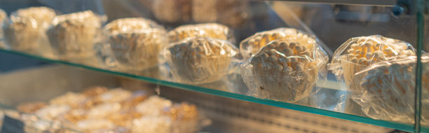 市场上有香菇的摊位图片下载