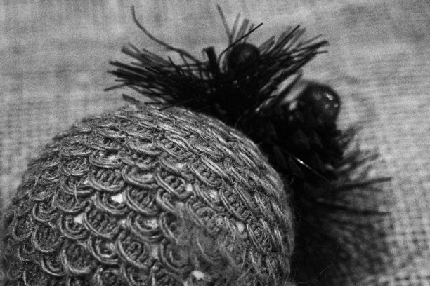 圣诞装饰品。单色色调图片下载