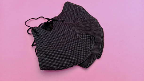 黑色鸭嘴兽面具图片下载