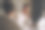 男人侧身对着摄像机看笔记本电脑和女人图片下载