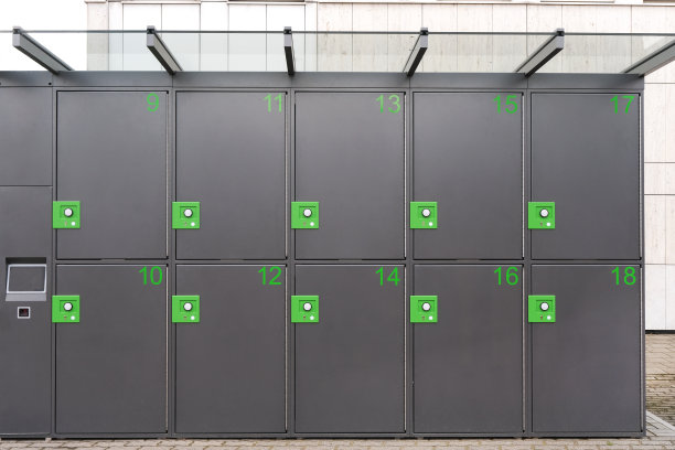 现代可锁自行车箱或容器，以存储自行车安全与电子终端图片下载