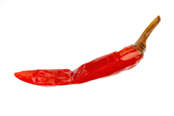 一罐罐装黄瓜，白色背景，充分的景深。腌黄瓜。文件包含剪切路径。图片下载