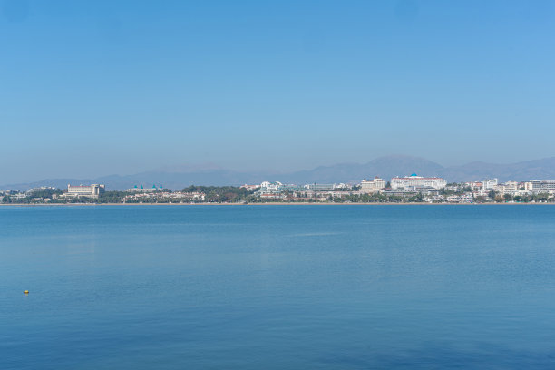 位于土耳其塞德岛中心的美丽海滩图片下载