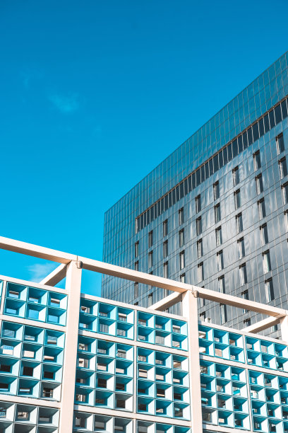 封闭在大楼外面。建筑上的细节图片下载