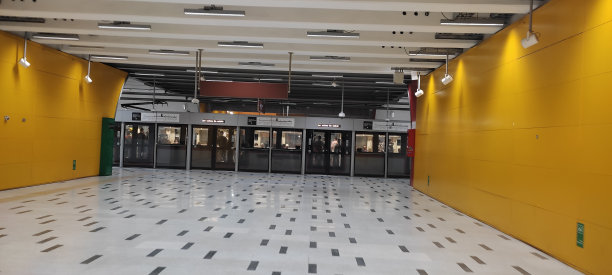 地铁入口图片下载