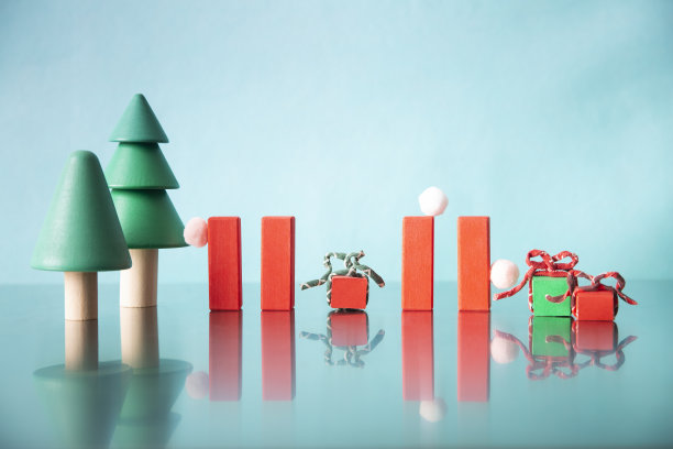 微缩景观，红色数字模型和礼盒，日期为11月11日图片下载