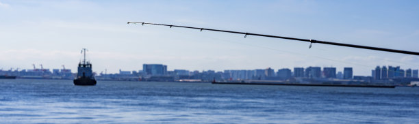 钓鱼是一种简单的休闲活动图片下载