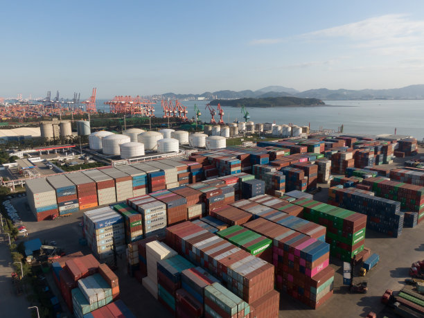 海运集装箱港图片下载
