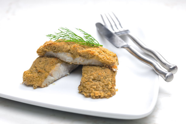 面包屑煎鲤鱼图片下载