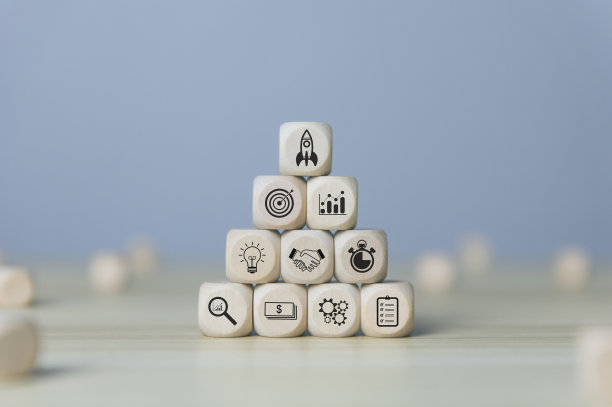 木块显示关于创业和在线数字业务和成功的各种图标图片下载