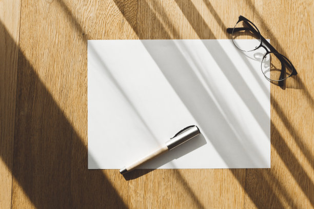 办公室静物图片下载