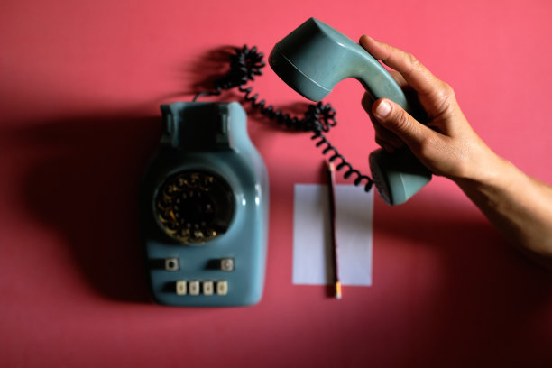 使用复古旋转电话图片下载