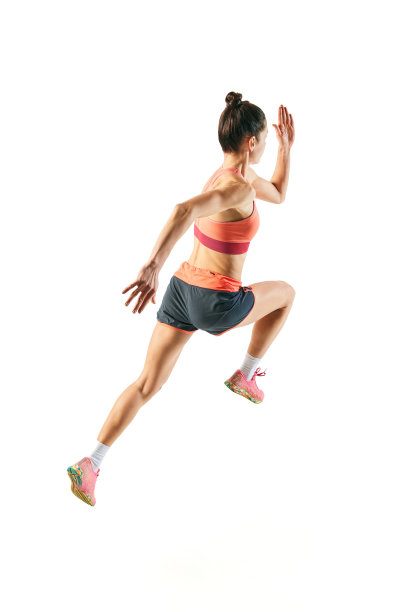 一个穿着运动服的活泼女孩在白色背景中被孤立。运动的概念，美，行动，成就，爱好图片下载