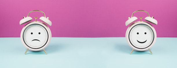 快乐和悲伤的面孔，心理健康观，积极和消极情绪，抑郁，支持和评价，闹钟图片下载