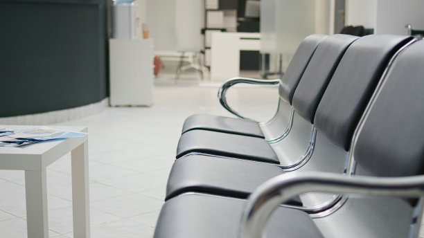 临床等候区，在设施大厅设有座位图片下载