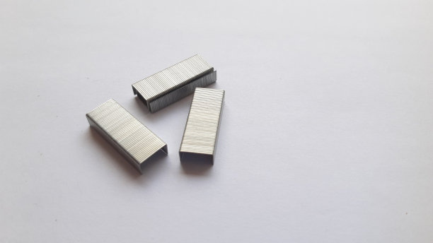 白底订书钉图片下载