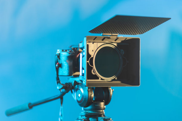 现代照相机镜头图片下载