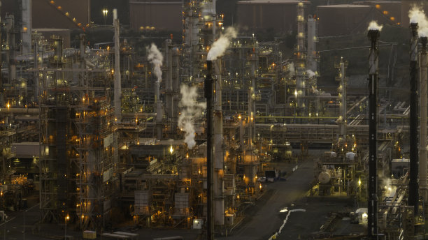 Wildcat Marsh Richmond炼油厂图片下载