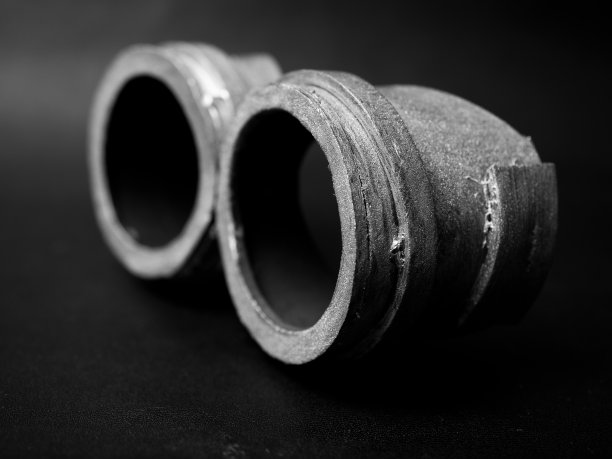 一个DIY的银色飞行员风格的护目镜服装配件图片下载