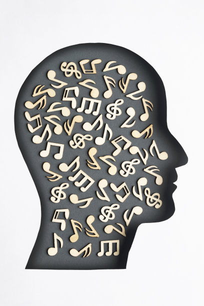 剪纸风格的人头和音符图片下载