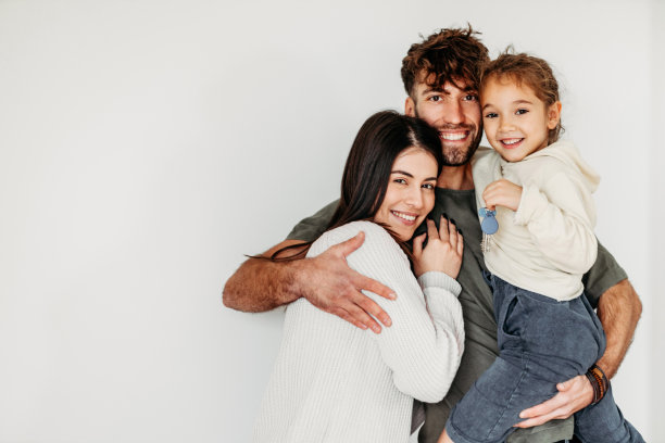 新公寓的全家福图片下载