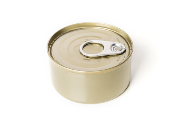 小锡罐孤立在白色背景上。图片下载