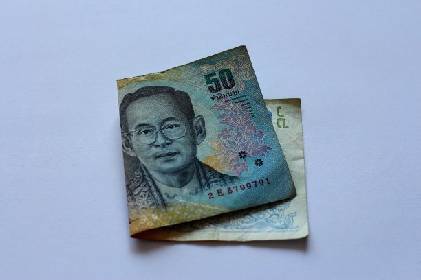 50泰铢的纸币。图片下载