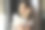 年轻女子使用数字平板电脑。图片下载