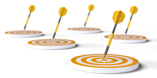 许多箭射中黄色飞镖的中心图片下载