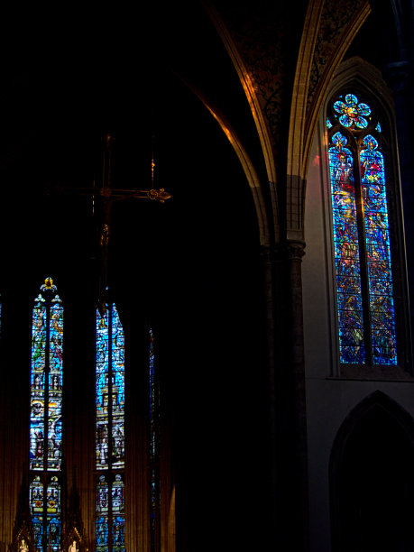 比利时列日——2022年7月:参观美丽的列日市——燃烧的城市——参观大教堂图片下载