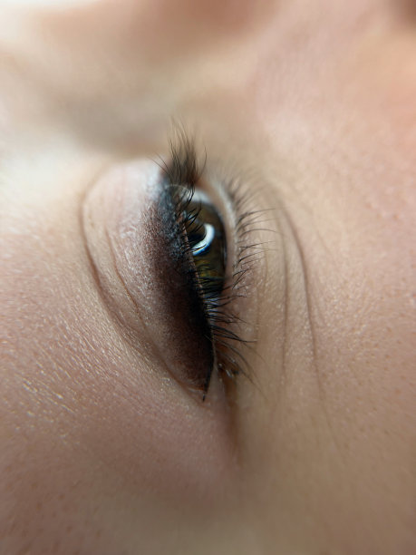 永久的化妆，闭上女人的眼睛美丽图片下载