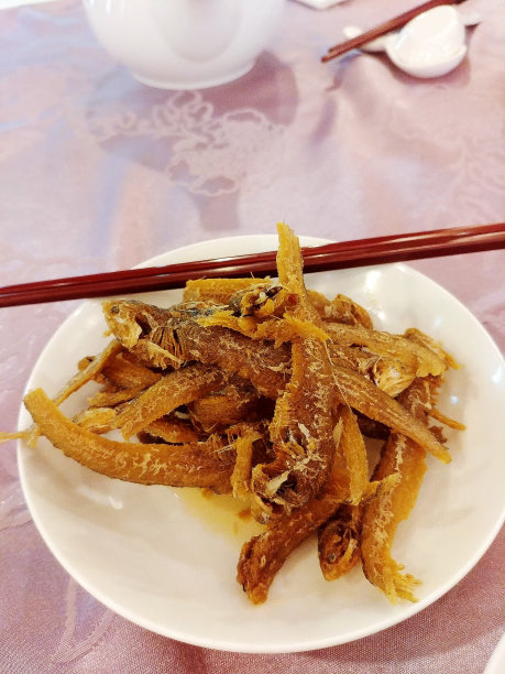 炸凤尾鱼图片下载
