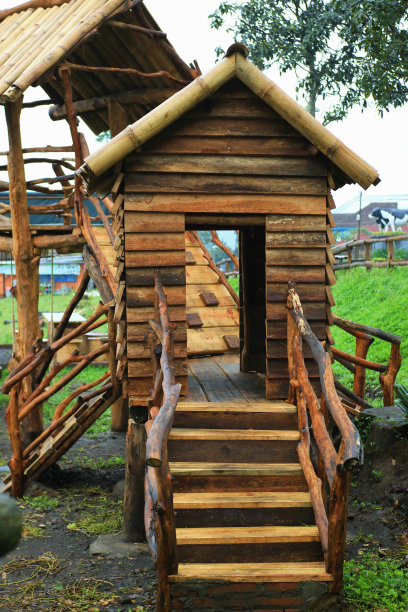 木制的房子图片下载